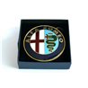 Alfa logo achter