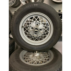 Wielset BWA 4x108 5,5Jx14" + Pirelli banden