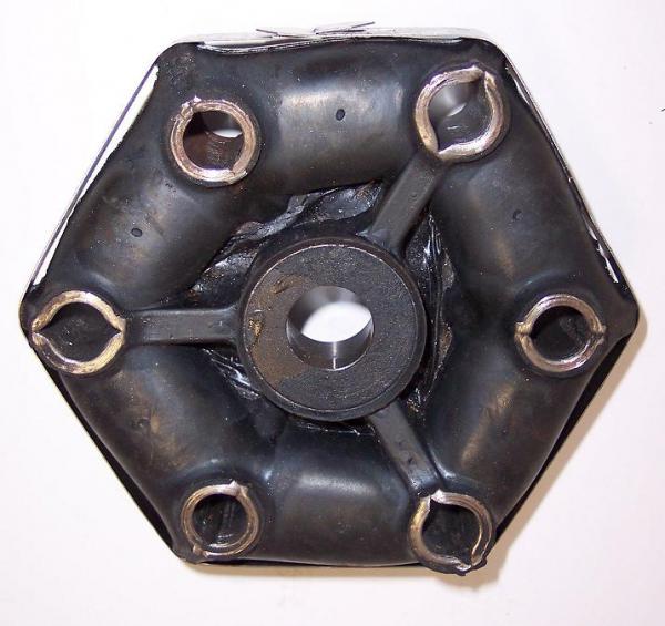 Cardanasrubber V6 achterste