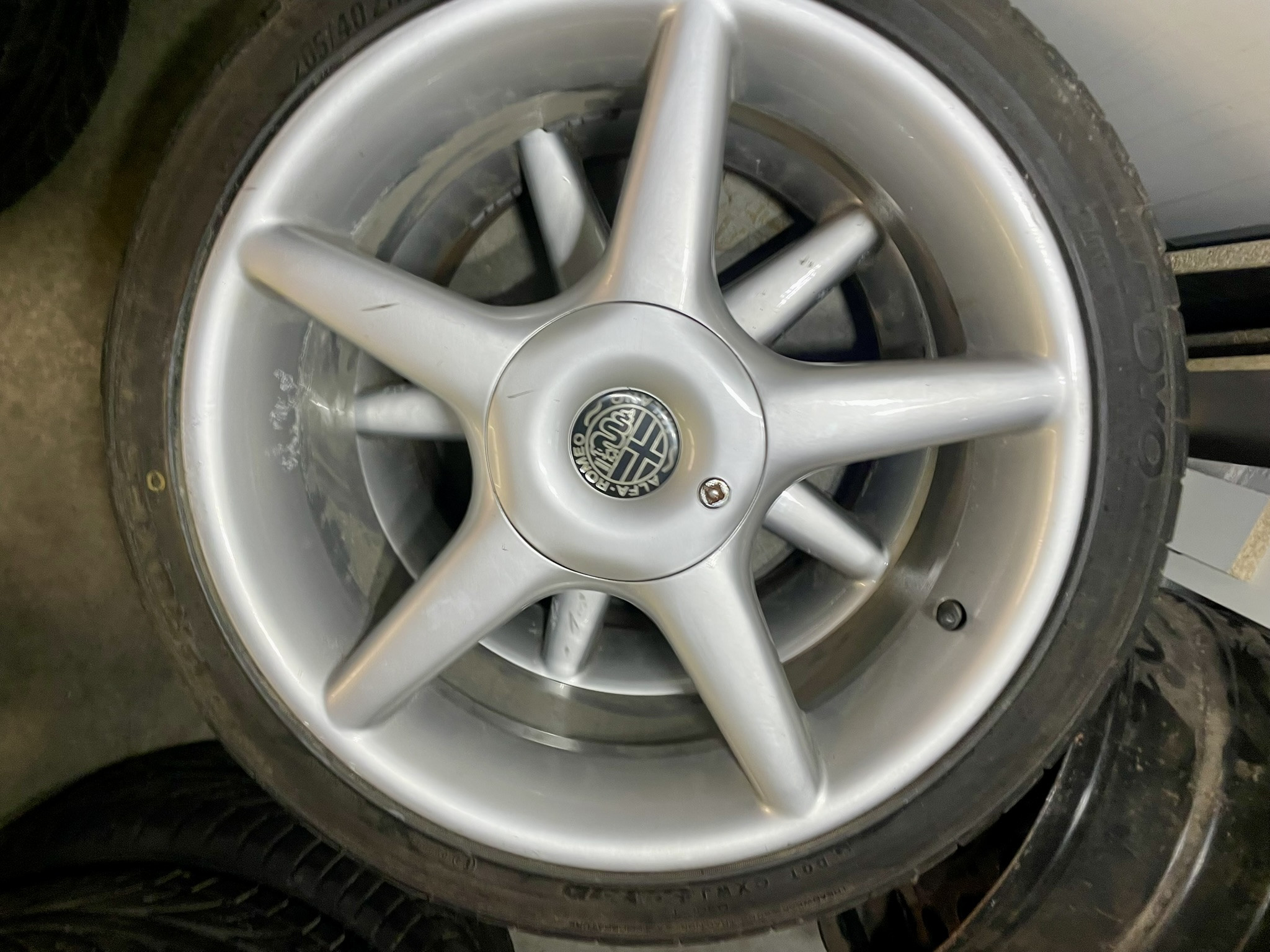 DYTEC 17" Wielset Alfa 75/90/GTV6 5x98