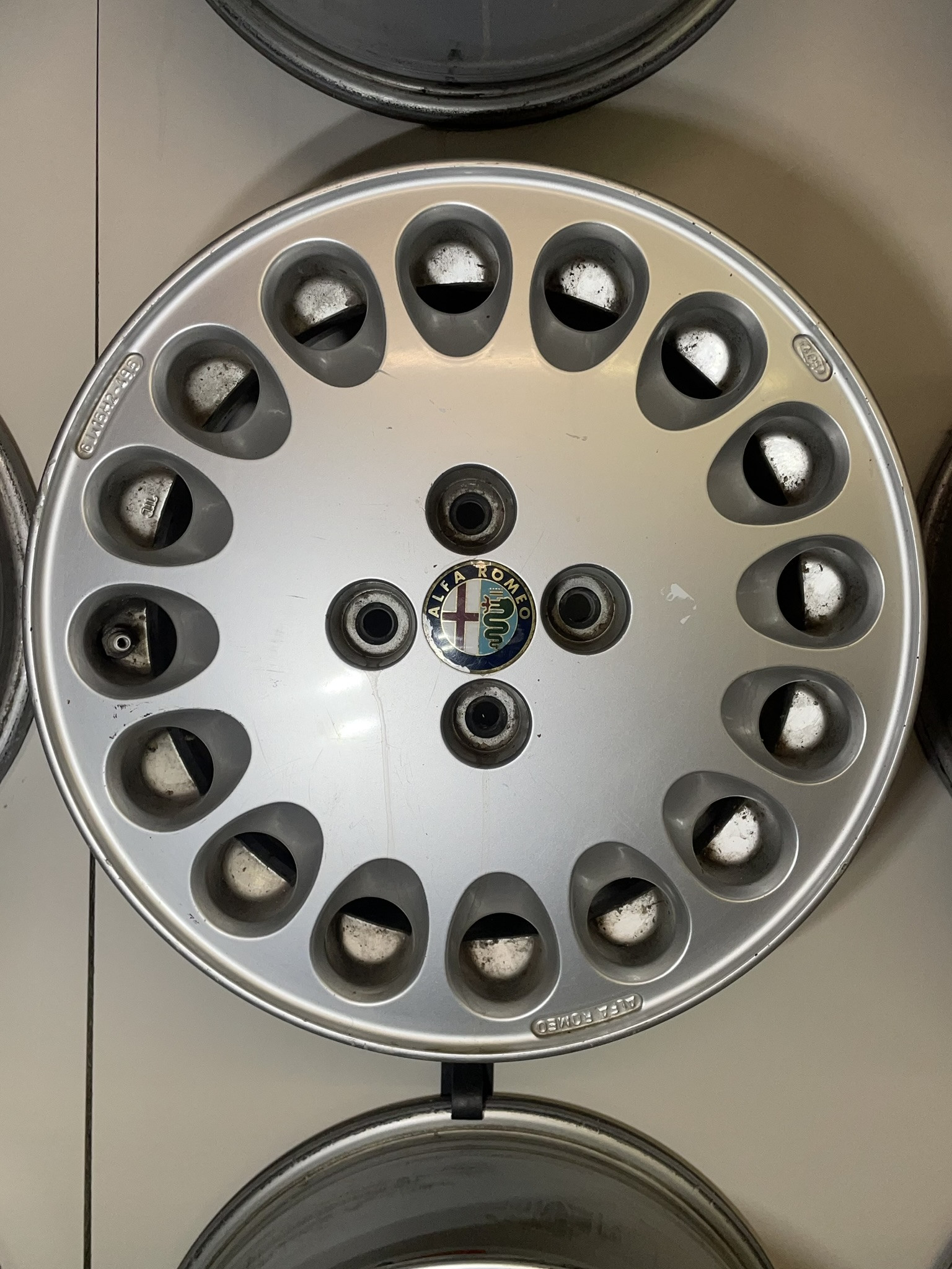 Velgset Alfa 145/6 6Jx15 ET 49,5 4x98