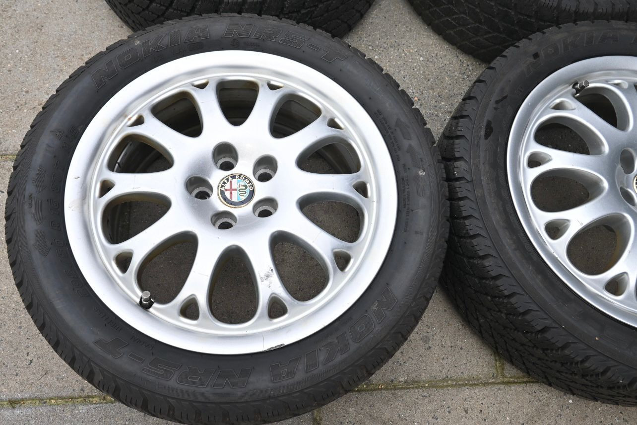 Wielset Alfa Spider 916 16"